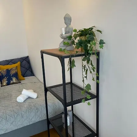 Apartman Wiejska 14 - 500m Od Sejmu Rzeczypospolitej - 450m Do Ambasady - Smart Tv - Wifi - W Pelni Wyposazona Kuchnia